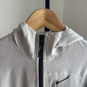 Artilect Eldorado 310 Merino Wool Blend Full Zip Hoodie Moonbeam Women’s S NWT